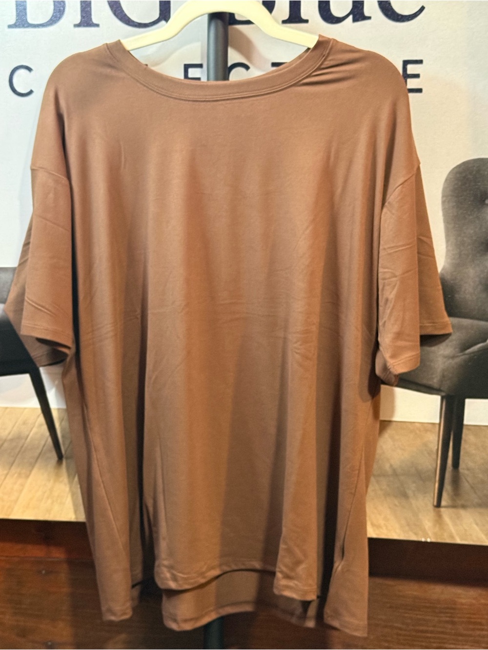 Women’s Casual Short-Sleeve Shirt — Brown set
